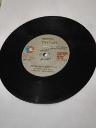 Ferdi Tayfur - Durdurun Dünyayı / Boynu Büküğüm Plak (10/6.5)
