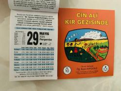 29 Mayıs 2025 hediyelik orijinal Fazilet takvim yaprağı (Cin Ali kitabı hediyeli:)