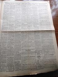 Ulus Gazetesi - 5 Temmuz 1961 - İnönü'nün Konuşmaları Yazan Yakup Kadri Karaosmanoğlu Köşe Yazısı - Evet Ve Hayır'ın Ötesinde Yazan Bülent Ecevit Köşe Yazısı - Cemal Gürsel Yanıltmak Şaşırtmak İsteyenlere Kanmayınız - Nizamın Temeli Yeni Anayasadır - Cemal Gürsel'in Basın Toplantısı Yarın - Anayasa Vatanseverce İşbirliğinin Mahsulüdür - Ahmet Şükrü Esmer Köşe Yazısı - Varlık'ın 28 Yılı Yazan M. Sunullah Arısoy - Finlandiya Başbakanı Vieno Sukselainen İstifa Etti - Kuveyte Yeni Birlikler Gidiyor - Tim Morton Ölüm Nöbeti Çizgi Roman - Londra'yı Kurtaran Adam Nakleden Güney Evcimen - Yalnızlar Yazan Erhan Bener - Bulmaca - Barcelona Metin Oktay'a 800 Bin Lira Veriyor -  Karşıyakalı Futbolcu Ogün Altıparmak Hava Alanından Döndü - Büyük Yıldız Zeki Müren Göl Gazinosunda - Avrupa Şampiyon Kulüpler Turnuvasında Fenerbahçe İkinci Turda Oynayacak - Beşiktaş Takımı Şeref Görkey'in Görevine Son Verdi - Hacettepe Kongresi - Güreş Federasyonu İkincil Başkanı Fethi Gürsoytrak