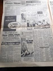 Hürriyet Gazetesi - 5 Haziran 1961 - Amerika ile Sovyetler Arasında Bütün Seviyelerde Temaslar Devam Edecek - Kennedy İle Kruşçef'in Viyana'daki Toplantısı Sona Erdi - Ayrılırken Kennedy Gülüyor Kruşçef Sabit Nazarla Bakıyordu - CHP de Kasım Gülek Yüzünden İkilik Mevcut - Kepez Elektrik Santrali Ay Sonunda Hizmete Giriyor - Harice Seyahat İçin 200 Dolar Almak Şart - Kadın Ticaretine Paydos - Gün Battıktan Sonra Aşk Romanı Yazan Elizabeth Seiffert Yazı Dizisi - Cezayir Davası Yazan M. Feridun Bellisar - Namık Kemal Şilebi Okul Gemisi Olarak Kullanılacak - Dedektif Nik'in Maceraları Çizgi Roman - Yunus Emre İçin Yeni Bir İddia İleri Sürülüyor - Mavi Ufuklar Aşk Ve Macera Romanı Çizen Faruk Geç - Defterimi Kapıyorum Aşk Romanı Fazıla Atabek Yazı Dizisi - Serbest Güreşte Üçüncü Olabildik - 1 Numaralı Tenisçimiz Nazmi Bari Şampiyon - Karşıyaka Ogün Altıparmak'ı Bırakmak İstemiyor - Fatoş Çizgi Roman - Güngörmüşler Çizgi Roman - Gökler Hakimi Gordon Çizgi Roman - Ülker Bisküvi