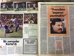 GELİŞİM SPOR DERGİSİ - 19 NİSAN 1989 - SAYI: 37 - ÇİFT KAPAKLI ÖZEL SAYI - FENER 4 NAL UÇUYOR BEŞİKTAŞ BIRAKMIYOR - ERGUN HİÇYILMAZ - RIDVAN DİLMEN - HINCAL ULUÇ - HASAN ONUKER - FEYYAZ UÇAR -  TINAZ TIRPAN - BODY, ADNAN SIR - FRANCO CAUSIO - KARL MALONE - MICHEL VAUTROT - SATİRİ KONOMİ - REEBOOK 1980'LER REKLAMI - CÜNEYT TANMAN - MUSTAFA DENİZLİ - VAN BASTEN - ZORAN SİMOVİÇ - MİLAN & REAL MADRİD MAÇI - RADE ZALAD - YAŞAR DURAN - ECZACIBAŞI, EFES PİLSEN - ÖMER ARAZ - DERİMOD ÖDÜLÜ CEVAD'IN - HARİKA AVCI - OĞUZ ÇETİN - TANJU ÇOLAK - ÖCAL ULUÇ - ALEXANDER ZAVAROV - VAGİZ CHİDİATULİN - RİNAT DASSAEV - 24 SAYFA TAM TAKIM DERGİ