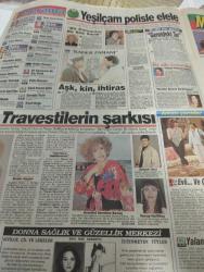 SABAH MELODİ GAZETESİ VE SABAH TELERAMA GAZETESİ KADINLARA ÖZEL - 13 Temmuz 1993 -Karikatürler-Walt Disney/Boncuk-Mort Walker-Dick Browne/Bizim Aile-Tom Armstrong/Marvin-Graham Allen-John Dodd/Kral Kedi-Süleyman Turan/Dön Artık-Astroloji-Bülent Kısa-Klinik-Meltem Pusat-Telerama Programı-Sabah Filmleri-Öğlen Filmleri-Akşam Filmleri-Erdoğan Sevgin-monica-elena-isabel-leticia-işte eğlence-ferhan şensoy-salı pazarı-defne samyeli-mahsun kırmızıgül-oya bora-tarkan-muazzez abacı-samime sanay-demet akbağ-selçuk Ural-Nuray hafiftaş-Rumeli Hisarı konseri-avni uygun-süper turnike-güner ümit-müzik yelpazesi-tele kabare-kokain mafyası-cüneyt arkın-üveyana-sadri alışık-zeynep aksu-muzaffer arslan-türkan şoray-bülent kayabaş-küçük hanımın şoförü-ayhan ışık-belgin doruk-evli ve çocuklu-yalan rüzgarı-aşk ve intikam-Yudum-hayvan dostu-gün başlıyor-ölümün eşiğinde-telefondaki ses-ateş parçası-aile gazinosu-geleceğe dönüş-çarkıfelek-süpermarket-haberler-hava durumu-saklambaç-malın gözü-yangın var-şans