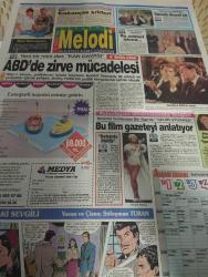 MELODİ KALİTELİ KADIN GAZETESİ  - 28 Kasım 1991 -güzellik kazaları-anneler dikkat-serap erdoğuş-hare bulgurlu-semra talaşlı-gülten kazgan-bitkiler ve enzimler-hakan peker-ayın etkisinde yaşıyoruz-evlilik dediğin-tuzaktan dudağa-alo süperstar-ajda pekkan-kırık kalpler-sağlıklı zayıflayın-bir Aşk hikayesi-uçurumun kenarında-hülya Avşar-Selçuk Özer-Kerem yılmazer-sami güçlü-kadir akgün-bugün başımıza neler gelecek-dert ortağınız Gönül abla-melodi mutfağı-reçelli çörek usta çizgi kıskançlık krizleri-olacak o kadar televizyonu-deniz gurbetçileri-okul televizyonu-perihan savaş-süleyman turan-uzaktaki sevgili