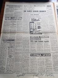 Son Havadis Gazetesi - 8 Haziran 1961 - 22 Kızıl Tevkif Edildi - Yeraltı Faaliyetleri Yapan Komünist Bir Şebeke Meydana Çıkarıldığı Açıklandı - Cemal Gürsel Komünistlerin Tevkifi Hakkında Ne Diyor - Vatan Cephesi Davasında Müdafaa Başladı - Yeni Partiler Seçime Girecek - CHP'nin Dernek İdare Heyetlerine Siyasi Baskı Devam Ediyor -  Gazeteciler Adına Milli Türk Talebe Birliğine Cevap Verildi - Yassıada Film Geliri Din Eğitimine Ayrıldı - Tarihte Adli Hatalar Yazan Leonard Knott Yazı Dizisi - Hazreti Muhammed'in Ebediyete İntikal Edişinin Yıldönümü Münasebetiyle Bir Güneş Gurub Ederken Yazan Ragıp Akyavaş - Türkiye'de Komünist Hareketleri Hazırlayan İlhan Darendelioğlu Yazı Dizisi - Bozkurtların Ölümü Yazan Nihal Atsız - 3. Dünya Harbinin İçindeyiz - Bir Film veya Artisti Meşhur Etmek İçin Ajanların Buluşları - Dünya Güreş Şampiyonasında 5. Gün - Moskova Dönüşü Ahmet Berman Galatasaray'dan 100 Bin Lira İsteyecek - Metin Oktay Ve Can Bartu İçin Resmi Bir Yazı Gelmedi - Arı Hafiye
