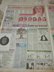 MELODİ KALİTELİ KADIN GAZETESİ -10 Aralık 1991 -Evlilik dediğin-Astro-Melodi-Bülent Kısa-cinsel yaşam-bir aşk hikayesi-Fotoroman-dert ortağınız Gönül abla-kırık kalpler-Stan Dranke-Elif-by Barry Appleby-Aşk Romanı-Geleceğinizi öğrenin -bugün başınıza neler gelecek-tele kritik-ahmet öztarhan-uzaktaki sevgili-Süleyman Turan-boris becker-julia roberts-victoria principal-ihanetin bedeli-meltem doğanay-orhan gencebay-kibariye-zülfü livaneli-sezen aksu-kayahan-bir burak-fatih kısaparmak-meral konrad-yorulmadan uyuyun-resimleri nasıl dondurmalı-haydar dümen-gülce şeren-melodi mutfağı-afiyet olsun-çizburger-yarın yarın-hülya Avşar-Selçuk özer-kerem Yılmazer- Kadir akgün-Sami güçlü-salı pazarı-faruk tınaz-sezer inanoğlu-behiye aksoy-mesut yılmaz-uğur dündar-aşkın Nur yengi-öldüren cazibe-bir gecelik kaçamak-portatif hüseyin-güldeste-arkası yarın-klasik müzik-bir konu bir konuk-komedi dizisi-eğitim ve müzik-dünya raporu