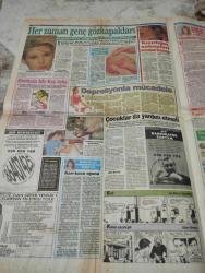 MELODİ KALİTELİ KADIN GAZETESİ -12 Aralık 1991 -Evlilik dediğin-Astro-Melodi-Bülent Kısa-cinsel yaşam-bir aşk hikayesi-Fotoroman-dert ortağınız Gönül abla-kırık kalpler-Stan Dranke-Elif-by Barry Appleby-Aşk Romanı-Geleceğinizi öğrenin -bugün başınıza neler gelecek-tele kritik-ahmet öztarhan-uzaktaki sevgili-Süleyman Turan-Sabahattin ali-oktay akbal-necati cumalı-halikarnas balıkçısı-kemal bekir-adalet ağaoğlu-samim kocagöz-meltem berend-atalay elçioğlu-sedat ülker-nazan saatçi-kutay göktürk-nurettin soydan-müge gördürür-kleopatra meltem-sumru yavrucuk-şafak bakkalbaşoğlu-kamil sönmez-türk halk müziği-çıkmayan makyaj-aymar-depresyonla mücadele-kısırlığın sebepleri-hülya avşar-selçuk özer-kerem yılmazer-kadir akgün-sami güçlü-zeytinyağlı patlıcan dolması-gülce şeren-olacak o kadar televizyonu-levent kırca-pamela komada-deniz gurbetçileri-Ferhan Şensoy çizgi Yavuz özkan-onno tunç-sezen Aksu