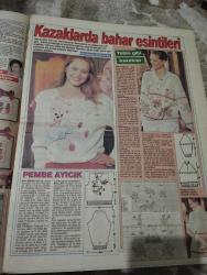 MELODİ Gazetesi GÜNLÜK HAYATIN SESİ -18 Mart 1992- Yaşanmış aşk hikayeleri -Pembe rüyalar -Süleyman Turan-cici kız-astro-melodi-Bülent Kısa-Gönül abla-unutulmayan aşklar-cinsel bilgiler-George and Lynne-Fred-Perde arkası-Aykut İşıklar- Uzay Savaşçıları -Özel Haber- İzmir güzel fabrikası-jülide ateş-yasemin baradan-burcu burkut-Maide erçelebi-esin moralıoğlu-naomi camphell-claudia schieffer-Zeki müren-emel sayın-bülent ersoy-amerika-kürşat şengezer-metin şentürk-benim stilim-serap akıncıoğlu-ruhat mengi-moda kozmetik-pembe ayıcık-suadiye-vakkorama-Ebru anlatıyor-dik durun-uykunuza dikkat-paris'ten erkek modası-nükhet duru-nazan çalın-ibrahim tatlıses-nil ünal-aydemir akbaş-gündüz polis-kadın erkek-birleşmiş Milletler çocuk örgütü-cem karaca-trt televizyonu