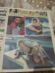 MELODİ GÜNLÜK HAYATIN SESİ Gazetesi-26 Şubat 1992- Yaşanmış aşk hikayeleri -Pembe rüyalar -Süleyman Turan-cici kız-astro-melodi-Bülent Kısa-Gönül abla-unutulmayan aşklar-cinsel bilgiler-George and Lynne-Fred-Perde arkası-Aykut İşıklar- Uzay Savaşçıları -Özel Haber- moldavyalı svetlana Türkiye'de -böyle mahkumlara helal olsun-edirne yarı açık cezaevi-ben güç öz erdem-süper dergi-liz taylor-jane fonda-oyna kazan-harika avcı-ümit efekan-selahattin sürer-ekran bora-neşe aksoy-hakan Balamir-Perihan Savaş