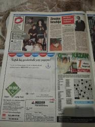 MELODİ GÜNLÜK HAYATIN SESİ gazetesi -18 Şubat 1992- Yaşanmış aşk hikayeleri -Pembe rüyalar -Süleyman Turan-cici kız-astro-melodi-Bülent Kısa-Gönül abla-unutulmayan aşklar-cinsel bilgiler-George and Lynne-Fred-Perde arkası-Aykut İşıklar- Uzay Savaşçıları -Özel Haber- zirveden hırsızlığa-banker servet-kendini köprüden atmıştı-boğaz köprüsü-ay yıldız mayo-otomobil hırsızları-asıl ceyar kocamdır-süleyman günsür-berrin hanım-milletvekili-pamuk eller cebe-murat aydın-pamukbank-alo baş-italyan parlamentosu-çağda sinema oyuncuları derneği başkanı Tarık Akan-oyunculuktan yönetmenliğe-dünyanın en güçlü adamı-iğnesiz şeker tedavisi-az alkol-evimiz-yeni robotlar-kalp ameliyatı-beynimiz devre dışı-balina-dişiliğin simgesi-zayıflama çayı-vejeteryan-yasemin belen-harika avcı-ümit efekan-selahattin sürer-ekran bora-neşe aksoy-hakan Balamir