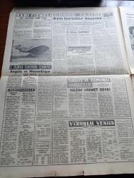 Son Havadis Gazetesi - 28 Haziran 1961 - Adalet Partisini Tebrik Yazan Gökhan Evliyaoğlu Köşe Yazısı - Kabinede Tadilat Yapılacak - Cemal Gürsel Benim İşittiğime Göre Adalet Partisi Anayasaya Hayır Demek Niyetindedir - Anayasa Hakkında Siyasi Partiler Serbestçe Görüşünü Beyan Edebilir - Kuveyt Bağımsızlığını Koruyacağını Bildirdi - Turgutlu'da Jandarmalar 23 Köylüyü Dövüp Soydu - Partilerin Radyodaki Propaganda Saatleri - Üçüncü Dünya Harbinin İçindeyiz Yazan Nejat Arıkan Yazı Dizisi - Türkiye'de Komünist Hareketleri Hazırlayan İlhan Darendelioğlu Yazı Dizisi - Vizonlu Venüs Yazan John O'Hara Yazı Dizisi - Bozkurtların Ölümü Yazan Nihal Atsız - Yassıada'da Muammer Aksoy Şahitlik Yaptı - Basından Özetler - Bugünkü Burç Falınız - Memleketi İsmet İnönü Kurtarmış - Komili Tuvalet Sabunları - Hilton'da Zehirlenme Olayların Sabotaj Olduğu Tesbit Edildi - Galatasaray Can Bartu Bize Yaramaz Haberini Yalanladı - Fenerbahçe Avrupa Kulüpler Kupasına İştirak Edemiyor - Avrupa Şampiyon Kulüpler