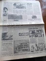 Son Havadis Gazetesi - 28 Haziran 1961 - Adalet Partisini Tebrik Yazan Gökhan Evliyaoğlu Köşe Yazısı - Kabinede Tadilat Yapılacak - Cemal Gürsel Benim İşittiğime Göre Adalet Partisi Anayasaya Hayır Demek Niyetindedir - Anayasa Hakkında Siyasi Partiler Serbestçe Görüşünü Beyan Edebilir - Kuveyt Bağımsızlığını Koruyacağını Bildirdi - Turgutlu'da Jandarmalar 23 Köylüyü Dövüp Soydu - Partilerin Radyodaki Propaganda Saatleri - Üçüncü Dünya Harbinin İçindeyiz Yazan Nejat Arıkan Yazı Dizisi - Türkiye'de Komünist Hareketleri Hazırlayan İlhan Darendelioğlu Yazı Dizisi - Vizonlu Venüs Yazan John O'Hara Yazı Dizisi - Bozkurtların Ölümü Yazan Nihal Atsız - Yassıada'da Muammer Aksoy Şahitlik Yaptı - Basından Özetler - Bugünkü Burç Falınız - Memleketi İsmet İnönü Kurtarmış - Komili Tuvalet Sabunları - Hilton'da Zehirlenme Olayların Sabotaj Olduğu Tesbit Edildi - Galatasaray Can Bartu Bize Yaramaz Haberini Yalanladı - Fenerbahçe Avrupa Kulüpler Kupasına İştirak Edemiyor - Avrupa Şampiyon Kulüpler