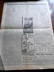 Son Havadis Gazetesi - 26 Temmuz 1961 - Son Havadis'i Kapattırmak İsteyenler Yazan Gökhan Evliyaoğlu Köşe Yazısı - Talat Asal Konuşması - Ertuğrul Akça Konuşması - Başkan Salim Başol Divan İstenen Cezaların Ağırlığını Müdriktir Dedi - Bizzat Müdafaasını Yapan Adnan Menderes Dikta Ve Anayasa Ayrılık İddialarını Reddetti - Ragıp Gümüşpala Cemal Gürsel'in Mektubuna Dün Cevap Verdi - Cemal Gürsel'in Mektubu - Ekrem Alican Seçimlerde CHP ile Mücadeleye Kararlıyız Dedi - Derbi Fabrikasında İş İhtilafı Kavgayla Son buldu - Cemal Gürsel Adalet Partisinin Kapatılması Bahis Mevzuu Değil Dedi - Türkiye'de Komünist Hareketleri Hazırlayan İlhan Darendelioğlu Yazı - Sabahattin Ali Sahnede - Türkistan Birliği Yayınları Yazan Ziyaeddin Babakurban - Zeynep Kamil'de Doğanların Bayramı - Bozkurtların Ölümü Yazan Nihal Atsız -  Adnan Menderes'in Avukatı Talat Asal'ın Müdafaası - Nurmetal Çamaşır Makineleri - CHP'li Avni Doğanın Aldığı Para - Altay Ömer Egesel Söz Alıyor