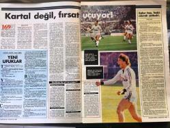 GELİŞİM SPOR DERGİSİ - 17 OCAK 1990 - SAYI: 76 - GALATASARAY, FENERBAHÇE, BEŞİKTAŞ - ATLETİZM 89 - FENERBAHÇE'NİN ALMANYA KARNESİ - RAUF TAMER - ÖCAL ULUÇ - METİN TEKİN RÖPORTAJI - BEKLAN SUSMUŞ - LÜTFÜ ÖZEL - JOHNSTON - SPORTİNF AİDS - MİCHELE ALBORETO - ENGİN İPEKOĞLU - ERDAL KESER RÖPORTAJI ve AİLESİ - İSMET GÜMÜŞDERE - ERGUN HİÇYILMAZ - KENT OLİPS 1980'LER REKLAMI - BİNİCİLİK - TINAZ TIRPAN - DROGAN STOJKOVİÇ - CEYLAN ARIKAN - MURAT ÇAKIR - ATA ZORLU - ARKA KAPAK; TONİ SCHUMACHER POSTERİ - 24 SAYFA TAM TAKIM SPOR DERGİSİ