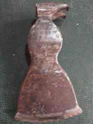 Balta, Dövme Demir Çok Eski Balta. Haliyle..18 x 8 cm.