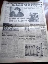 Son Havadis Gazetesi - 12 Ağustos 1961 - Yassıada'da Müdafaalar Da Bitti - Pazartesi Günü Kararların Tefhim Günü Açıklanacak - Osman Köksal Muhafız Alayı Kumandanlığı Görevinden Alındı - Ali Fuat Başgil Dün Beraat Etti - Gazetemizin Yuvarlak Masa Teklifi Büyük İlgi Topladı -  Adalet Partisi Seçim Hazırlığına Başladı -  Işık Lisesinde 70 Öğrenci Sebepsiz Okuldan Çıkarıldı - Selim Sarper Rus Büyükelçisi İle Görüştü - Namahrem Resimler Yazan Adviye Fenik - Eşsiz Bulutlar Yazan Françoise Sagan Yazı Dizisi - Türkiye'de Komünist Hareketleri Hazırlayan İlhan Darendelioğlu Yazı Dizisi - Bozkurtların Ölümü Yazan Nihal Atsız - Bulvar Tiyatrosu Münir Özkul Yaz Temsilleri -  Can Bartu Lazio İle 770 Bin Liraya Anlaştı - Palermolular Transfer Olan Metin Oktay'ın İlk Maçı Yarın - Cezmi Or Kupası Bugün Başlıyor - Ecnebi Hakem Deplasman Şartı İle Getirilecek - Lefter Küçükandonyadis Avustralya'dan Çağrıldı