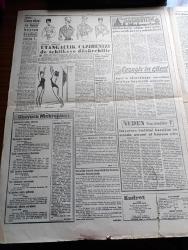 Kudret Gazetesi - 25 Mart 1961 - Türk Rus Antlaşmasının 40. Yıldönümü Münasebetiyle Cemal Gürsel İle Kruşçef'in Dostluk Mesajları - Mühendisler Otomobil Sanayii Kurulur Diyor - 6. Filoya Mensup Gemiler İstanbul'da - Partiler Radyo Yayınında Suç İşlerse Konuşamayacak - Bulgar Casusu Galip Yengel İdama Mahkum Oldu - Ankara'da Yangın Zararı Üç Milyon Lira -  Yassıada'da Ali Fuat Başgil Celal Bayar'ın Tenkidinden Kökünden İmha Manasını Kastetmediğini Söyledi - Şapşal Hasan Çizen Patt - Rusya'da 20.000 Cami İmha Edildi - Burç Falınız - Yeni Bir Polaris Füzesi Denendi - Rusya'da İdam Sehpaları ve Anarşistler Yazan Hikmet Tuna Yazı Dizisi - Cezayir'in Çilesi Yazan Cavit Yamaç Yazı Dizisi - Milli Ligin Neticeleri Şüpheli Beş Maçı Bugün Üç Ayrı Şehirde Oynanıyor - Joel Pillard'ın Bacağı Böyle Kırıldı - Merkez Ceza Heyeti Bir Şeref Kazanmanın Arifesinde - İki Galatasaray Galibi Ankaragücü Beşiktaş Oynuyor - Raşit Giray Ankaragücü Kampında -  Küçük Sporcu Karikatür