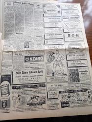 Hürriyet Gazetesi - 18 Mart 1961 - Milletin Bayramını Tebrik Eden Cemal Gürsel Birlik İstiyor -  Adalet Partisi Adına Şinasi Osma Kanun İçindeyiz Diyor - Kerkük Olayları Protesto Edildi - Pakistan Cumhurbaşkanı Eyüp Han Bugün Ankara'ya Geliyor - Adalet Divanı Duruşmaları 27 Mayıs'a Kadar Bitirmeye Çalışacak - Milliyetçi Cezayir Barışa Taraftar - Behiye Aksoy Her Akşam Maksim Salonlarında Fotoğraf - Gün Battıktan Sonra Aşk Romanı Yazan Elizabeth Seiffert Yazı Dizisi - Bayram Ve Kardeşlik Haftası Yazan Nihad Sami Banarlı - Dedektif Nik'in Maceraları Çizgi Roman - Wendton Alman İşitme Aletleri - Fenerbahçe Karagümrük Maçı - Can Bartu - Kadri Aytaç - Real Madrid Üç Ayda Oynadığı 12 Maçta Dört Milyon Lira Kazandı - Fatoş Çizgi Roman - Güngörmüşler Çizgi Roman - Gökler Hakimi Gordon Çizgi Roman - Galatasaray Beşiktaş Pazartesi Günü 13.30 da Oynuyor - Apikoğlu Sucuk Bayram Mesajı