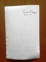 EMEL SAYIN'IN ORİJİNAL FOTOĞRAFI, 18 x 12 cm EBADINDA - SİYAH & BEYAZ - EMEL SAYIN ve YEŞİLÇAM'IN EFSANESİ ŞENER ŞEN'İN 1980'LERDE AYNI MASADA YEMEK YERKEN ve SOHBET EDERKEN ÇEKİLMİŞ ÇOK GÜZEL BİR FOTOĞRAFI