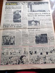 Hürriyet Gazetesi - 13 Mayıs 1961 - Cemal Gürsel'in Son İhtarı -  Başkan Cemal Gürsel Demokrat Parti'nin Kötü Artıklarını Baştacı Edenleri Hedef Tuttu - Anayasa Davasında Esat Budakoğlu Fotoğraf - Adnan Menderes İnkılâbı İnandığını Tekrarladı - Milli Eğitim Vekili Ahmet Tahtakılıç'a Göre Orta Öğretim Ücretli Olmalı - Mecliste Sabıkları Savunduğu İçin Cumhuriyetçi Köylü Millet Parti'li Seyfi Öztürk Protesto Edildi - Everest Fatihi Sir Edmund Hillary Felç Geçirdi - Milli Birlik Komitesi Anayasayı Tamamlıyor - Hitit Gemisini Soyanlar Yurda Sokulmayacak - Gün Battıktan Sonra Aşk Romanı Yazan Elizabeth Seiffert Yazı Dizisi - Dedektif Nik'in Maceraları Çizgi Roman - Mavi Ufuklar Aşk Ve Macera Romanı Çizen Faruk Geç - Girne'ye Araba Vapuru Seferi Yakında Başlıyor -  Feza Çalışmaları Amerika Ve Rusya'da Hızla İlerliyor - Claudine Hagen Çıplak Basın Toplantısı Yaptı Meşhur Oldu - 100 Metre Dünya Rekortmeni Armin Hary Atletizmi Terketti - A Milliler Ankara'da Antreman Yaptılar