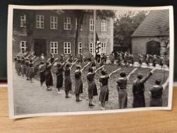 K123--4--ALMANYA NAZİ PROPAGANDA KARTI--- NAZİ BAYRAK TÖRENİ