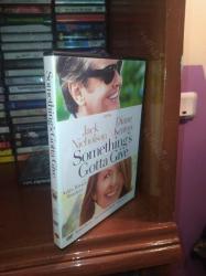 AŞKTA HERŞEY MÜMKÜN / SOMETHING'S GOTTA GIVE -DVD FİLM
