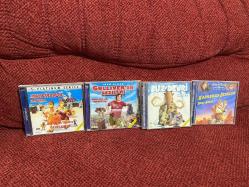 4 VCD SET ( BUZ DEVRİ - TAVUKLAR FİRARDA - KAHRAMAN İNEKLER )