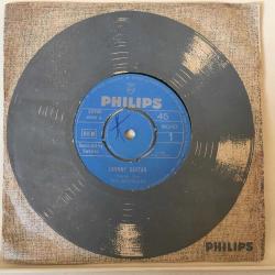 The Spotnicks / Johnny Guitar - Happy Guitar / Turkey 1964 / 45'lik / *pop rock*