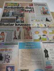 SABAH MELODİ TÜRKİYE'NİN TEK KADIN GAZETESİ- 14 Kasım 1993 -melodi puf noktası-aşkı arayan adam-Yazan çizen Süleyman Turan-melodi vitrin-astroloji-bülent kısa-melodi roman-aşk fırtınası-klinik-yöneten Meltem Pusat-ikili ilişkiler-Boncuk/Walt Disney-Marvin /Tom Armstrong-Kral Kedi/Graham Allen -john Dodd-Bizim Aile/Mort Walker -dick Browne- çikolata dosyası-ilkokul çocuğuna fazla yüklenmeyin-dudak falı-telefon mikroplarına dikkat-ağzınız karakterinizi ortaya koyuyor-hafızanızı güçlendirin-el yogası-soğuk uyarısı seçildi Gaziantep üniversitesi tıp fakültesi-yavuz coşkun-kırıkları yapıştırma-sirke deyip geçmeyin-göze yeni çizgiler-konuşan kıvrımlar-hastalığı uykuyla gelin-migren-yeniden evleniyorum-popüler çocuk çarşısı-ünlü markalar süper çeşitler-mankenlerin disko keyfi-Tarkan kolları sıvadı-ali öztürk-arnold hamile-bluzlar kruvaze-demirdöküm-hollywood-diana durmuyor-prens charles
