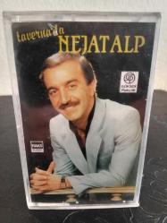 Taverna'da Nejat Alp(Ambalajında)