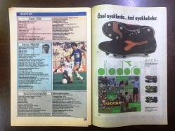 FOTOSPOR GAZETESİNİN DERGİ EKİ, 1990'LAR - FUTBOLCULAR ALBÜMÜ-3 - UĞUR TÜTÜNEKER, MÜLLER - ROTARIU, GALATASARAY 1990-91 TAKIM KADROSU - CÜNEYT TANMAN - ERDAL KESER - YUSUF ALTINTAŞ - NEZİHİ BALOĞLU - TAYFUN HUT - TALAT ALPTEKİN - PREKAZİ - TANJU ÇOLAK - TUGAY KERİMOĞLU - GAZİANTEP 1990-91 TAKIM KADROSU - GENÇLERBİRLİĞİ 1990-91 TAKIM KADROSU - KARŞIYAKA 1990-91 TAKIM KADROSU - SARIYER 1990-91 TAKIM KADROSU - DİADORA KRAMPON REKLAMI - KOZMEPAR KOZMETİK REKLAMI - 32 SAYFA TAM TAKIM SPOR DERGİSİ