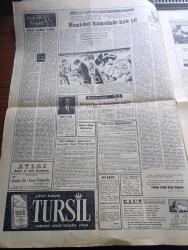 Ulus Gazetesi - 12 Eylül 1963 - Sovyet Kaptan İnsberg'in Teessüre Şayan Durumu Yazan Cihad Baban Köşe Yazısı - 2 no.lu Sıkıyönetim Mahkemesi Karar Verdi - 75 Sanık 4 Sene 2 Ay 91 Sanık 3 Ay Hapse Mahkum Edildiler Ve 1293 Harbokulu Öğrencisi Beraat Etti - Türkiye Bugün Ortak Pazar'a Üye Oluyor -  Türkiye İle Avrupa Ekonomik Topluluğu Arasında Ortaklık Yaratan Andlaşmanın Metni - Atatürk'e Küfreden Yobazın Elini Öpen Adalet Partililer Telin Ediliyor - Amerika'dan 315 Milyon Liralık Yeni Bir Kredi Alıyoruz - Vadideki Zambak Yazan Honore De Balzac - Almanya'da Türk İşçileri Yazan Seyfettin Turhan Yazı Dizisi - Bazı Uçaklara Televizyon Konacak - Sahne Yazan Metin And - Baykara Çizgi Roman - Doktor Fu Mançu Çizgi Roman - 1941 Alman Rus Harbi Ölüme Doğru Kristall'den Özetleyerek H. Niksarlı Yazı Dizisi - Bir Orta Oyunu İstanbul Satıldı Yazan Reşat Ekrem Koçu - Burç Falınız - Artık Parmak Kaldırmak Yok Meclisin Yeni Oylama Sistemi Yazan Nurettin Tekindor - Galatasaray Ferencvaros'u 4 0 Yendi -