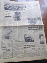 Ulus Gazetesi - 12 Eylül 1963 - Sovyet Kaptan İnsberg'in Teessüre Şayan Durumu Yazan Cihad Baban Köşe Yazısı - 2 no.lu Sıkıyönetim Mahkemesi Karar Verdi - 75 Sanık 4 Sene 2 Ay 91 Sanık 3 Ay Hapse Mahkum Edildiler Ve 1293 Harbokulu Öğrencisi Beraat Etti - Türkiye Bugün Ortak Pazar'a Üye Oluyor -  Türkiye İle Avrupa Ekonomik Topluluğu Arasında Ortaklık Yaratan Andlaşmanın Metni - Atatürk'e Küfreden Yobazın Elini Öpen Adalet Partililer Telin Ediliyor - Amerika'dan 315 Milyon Liralık Yeni Bir Kredi Alıyoruz - Vadideki Zambak Yazan Honore De Balzac - Almanya'da Türk İşçileri Yazan Seyfettin Turhan Yazı Dizisi - Bazı Uçaklara Televizyon Konacak - Sahne Yazan Metin And - Baykara Çizgi Roman - Doktor Fu Mançu Çizgi Roman - 1941 Alman Rus Harbi Ölüme Doğru Kristall'den Özetleyerek H. Niksarlı Yazı Dizisi - Bir Orta Oyunu İstanbul Satıldı Yazan Reşat Ekrem Koçu - Burç Falınız - Artık Parmak Kaldırmak Yok Meclisin Yeni Oylama Sistemi Yazan Nurettin Tekindor - Galatasaray Ferencvaros'u 4 0 Yendi -