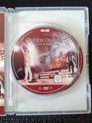 QUEEN ON FIRE LIVE AT THE BOWL KONSER DVD..