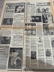 İNCİ SPOR GAZETESİ VE TERCÜMAN GAZETESİ SPOR SERVİSİ GAZETESİ - 14 MART 1974 -Gol avcısı Cemil-Tevfik kışma beyanında bulundu-Dünya ve olimpiyat şampiyonu işyerlerinde 50 güreşçi çalışıyor-Ünal tümin -Necmi Tanyolaç-Barcelona 150.000 kişilik yeni stat inşasını düşünüyor -Tevfik kış Ali gümüş ve Ünal Tümin -anne Sporcular-kupada final-kaleci Doğan Eskişehirsporlu-genç futbolcu Eskişehir arpadan-Şekerspor rotayı çizdi yeni sezonda birinci Türkiye ligi-Doğan ersavaş-sporcu sağlığı ve spor-güreş merkezi su ve malzeme yok-Ergün futbolu bırakıp antrenör olacak-voleybolu hareket getiren ekip eczacıbaşı Türkiye Şampiyonası’na iddialı-Selçuk ve İbrahim amatör kümenin yıldızları- finalist takımlar ve formaları-hasılatın bölünüş şekli futbolcular ve sırt-Trabzonspor Karadeniz’de gelen büyük dalga-mersin’de Ahmet cihana sığmayan adama bir kıraathaneyi fazla gördüler-garrincha jübile yaptı parayı karısı götürdü-amatör dünyayı fazla kirlettik İslam çupi-Ali Sami Yen stadı - Murat Sertoğlu