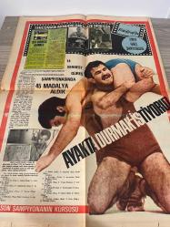 TERCÜMAN GAZETESİ İNCİ SPOR İLAVESİ - 15 AĞUSTOS  1974 -14 şampiyonanın en iyi on güreşçi arasında beş Türk var-en başarılı güreşçimiz Hüseyin akbaş-Ali gümüş-serbest güreş şampiyonluğu-Tahran 73-şampiyonluğun maskotu Tosuncuk-Dünya Serbest güreş Şampiyonası-gençliğin spora tam olarak yöneltilmesi-maratondaki kategoriler-neriman Tekil-güreşte puan-futbol Okulları Ayşegül Üstün İpek-Avrupa kuralları-kamacı’nın büyümesi Tatar ve sandal-sorumluluk duyanlar İhap Subaşı Spora eğilmeniz zamanı-ordu sporun polisi -üçüncü Lig ilk yarı fikstürü kırmızı grup-Nevşehir-beyaz grup-Altunizade Stadı’nda top oynuyor-serbest güreş Şampiyonası’nda 45 madalya aldık-İslam çupi şu güreş işimiz-Dünya güreş şampiyonaları fotoğraflar-Mustafa dağıstanlı-Yaşar doğu antrenör n. Boytorun-son şampiyonanın kürsüsü