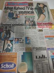 SABAH MELODİ GAZETESİ VE SABAH TELERAMA GAZETESİ KADINLARA ÖZEL GAZETESİ - 20 Şubat 1993 -Karikatürler-Walt Disney/Boncuk-Mort Walker-Dick Browne/Bizim Aile-Tom Armstrong/Marvin-Graham Allen-John Dodd/Kral Kedi-Süleyman Turan/Dön Artık-Astroloji-Bülent Kısa-Klinik-Meltem Pusat-Telerama Programı-Sabah Filmleri-Öğlen Filmleri-Akşam Filmleri-Erdoğan Sevgin-Umut taksi-adnan kahveci-büyüklerden masallar-gecenin rengi-hülya avşar-coşkun sabah-bir cumartesi eğlencesi-galatasaray-kayseri-gülbahar merdivan-hayri caner-mehmet Ali erbil-eczacıbaşı-selçuk ural-cumhur atalay-mert özmen-nil Burak-Estergon kalesi-serdar gökhan-zamanda yolculuk-kader yolcuları-ayhan ışık-izzet günay-migroskop-sultanahmet köftesi-paket yufka-malatya pazarı-paranın esiri-alüminyum folyo-tepeden tırnağa-kırışık katili-çamaşır suyu-yeşilçam'ın hatıra defteri-at yarışları-haberler-pop saati-bizimkiler-almancının karısı - İdil Koleksiyon