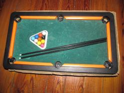POOL TABLE  BİLARDO SETİ KUTUSUNDA