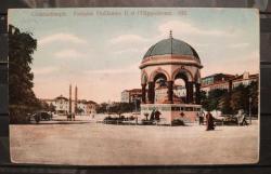 PC.1350  İSTANBUL SULTAN AHMET MEYDANI ALMAN ÇEŞMESİ DİKİLİTAŞ HİPODROM OSMANLI DÖNEMİ POSTA KARTI EDİTÖR J.M.F. GALATA