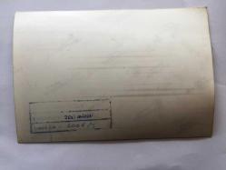 SANAT GÜNEŞİMİZ ZEKİ MÜREN'İN ORİJİNAL 2'Lİ FOTOĞRAF SETİ, - 18 x 12 cm EBADINDA 2 ADET FOTOĞRAF - ZEKİ MÜREN'İN NURHAN DAMCIOĞLU İLE BİRLİKTE BİR KUMSALDA AYNI MASADA OLDUĞU ANLARDAN 2 ÖZEL KARE