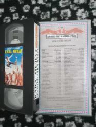 KARA MURAT ŞEYH GAFFAR'A KARŞI  1976 VHS KASET TELESİNE TRANSFER . TEMİZ KAYIT. (FİRMA ÜRÜNÜ DEĞİLDİR)