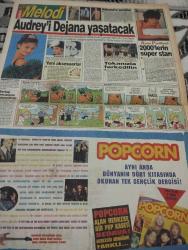 SABAH MELODİ TÜRKİYE'NİN TEK KADIN GAZETESİ -11 Kasım 1993 - Aşkı arayan adam-Süleyman Turan-melodi puf-astroloji-bülent kısa-melodi roman-aşk fırtınası-Klinik -yöneten meltem pusat-ikili ilişkiler-melodi restaurant-afiyet olsun-boncuk/Walt Disney -bizim aile/mort Walker -dick browne-marvin/Tom armstrong-kral kedi/Graham Allen -john dodd-melodi genç- önce uzmanın makyajına bakın-sarılık salgınına dikkat-rüyalar alemi bitiyor-yaşlanmaya dur deyin-modeller uçtu-diyet ve hareket-anahtar cümle-erkekler neyi seksi buluyor-spordan önce de sonra da su için-ütüye parfümlü su koymayın-sağlığınız için şarap-farenin yaptığı-neler oluyor hayatta-sembollerin bulunuşu-makyaj yapmak zordur-haydi aşağıya-ağrı deyip geçmeyin-aşk biterse-sardal yapıyor-kanlı idrar-bebekten sonra-yeni aksesuarlar-tokanızla fark edilin-sertap erener-sezen Aksu