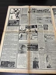 TERCÜMAN GAZETESİ İNCİ SPOR İLAVESİ - 31 MAYIS 1973-Necmi Tanyolaç-Tevfik Ünsi-Ergun Hiçyılmaz-İslam Çupi-Necati Bilgiç-Hayri Hiçler-Eyüp Karadayı-Galatasaray üç’le yedi-Türkiye liglerinde rekor-Helsinki-Fenerbahçe gol kralı-Türk bombacıları-Zeki Rıza Sporel-Samsun’un yeni stadı-futbolumuzda yabancılar-akademi gazetecilik ve öğretim okulu mezunu-Bursa antrenör yardımcısı Bora -Şöhretler takımı-Sofular-Balıkesir’de kurtdereli-Kırklareli Spor-korkusuzlar Kayseri bürosu-genç takım antrenörleri-Yunanistan Spor Bakanı-İngiltere milli takımı-Demir kuşaklı Cihan Pehlivanları karaahmet-Pele-