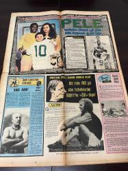 TERCÜMAN GAZETESİ İNCİ SPOR İLAVESİ - 31 MAYIS 1973-Necmi Tanyolaç-Tevfik Ünsi-Ergun Hiçyılmaz-İslam Çupi-Necati Bilgiç-Hayri Hiçler-Eyüp Karadayı-Galatasaray üç’le yedi-Türkiye liglerinde rekor-Helsinki-Fenerbahçe gol kralı-Türk bombacıları-Zeki Rıza Sporel-Samsun’un yeni stadı-futbolumuzda yabancılar-akademi gazetecilik ve öğretim okulu mezunu-Bursa antrenör yardımcısı Bora -Şöhretler takımı-Sofular-Balıkesir’de kurtdereli-Kırklareli Spor-korkusuzlar Kayseri bürosu-genç takım antrenörleri-Yunanistan Spor Bakanı-İngiltere milli takımı-Demir kuşaklı Cihan Pehlivanları karaahmet-Pele-