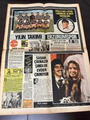 TERCÜMAN GAZETESİ İNCİ SPOR İLAVESİ - 5 TEMMUZ 1973-Necmi Tanyolaç-Tevfik Ünsi-Ergun Hiçyılmaz-İslam Çupi-Necati Bilgiç-Hayri Hiçler-Eyüp Karadayı-15 yılın golcüleri-Kral Metin Oktay-son dört yılda gol ortalaması-Nur-pa ya-ülkeler antrenör-Hakkı yeten-Beşiktaşlı golcüler-Şeref görkey -İstanbul’daki çalışmaları-Boluspor-Spor maçları-İstanbulspor-Adana Demirspor-Lüleburgaz Ada Spor-Eskişehir ve Bursa-futbol okulu ilgi görüyor-Balıkesir’de ayrılan Mamat- Orta Doğu Teknik Üniversitesi-Trabzonspor-Doğan ersavaş-celalettin Coşkun-Lüleburgaz Öğretmen okulu-Şaban morgül-Erzurumspor-Fenerbahçe-Beşiktaş-demir kuşaklı Cihan Pehlivanları pomak deli Murat filli beli karaahmet Hancıoğlu Halil-Turgut kafkas-mark spitz