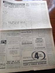 Cumhuriyet Gazetesi - 15 Temmuz 1960 - Kültür Seferberliği Gerekiyor Yazan Nadir Nadi Köşe Yazısı - Hükümet Programını Aldığı Yeni Kararlarla Dün Tatbikata Başladı - Arapça Ezanın Kalkması Ve Kur'an'ın Türkçe'ye Tercümesi Talep Edildi - Diyarbakır'da İnkılap Aleyhtarı Beyanname Dağıtan 41 kişi Tutuldu - Binicilerimiz Hamburg'da Birinci Oldu - Sabık Konya Valisi Cemil Keleşoğlu Dün Sabah Yassıada'da İntihar Etti - İkinci Cumhuriyetin İhtilal Meclisi Üyeleri 1 Yazan Cevat Fehmi Başkut Yazı Dizisi - Dümensiz Gemi Yazan Rikkat Köknar Yazı Dizisi - Siyasi Partilerimizde Doktrin İhtiyacı Yazan Aydemir Balkan - John Kennedy Başkan Adayı Seçildi - Burhan Felek Köşe Yazısı - Koruyucu Melekler Çizgi Roman - Resimli Roman Başkasının Günahı Çizen Yves Sayol -  Kaatil Kim Yazan Geo Duviç Yazı Dizisi - Fenerbahçe Kaptanı Naci Erdem Evlendi Fotoğraf - Galatasaray'ın Son Maçı Bugün Zenith İle - Beşiktaş'ın İlk Tur Rakibi Rapid Şampiyonaya Hazırlanmaya Başladı - Fenerbahçe Mali Krizi Halletti