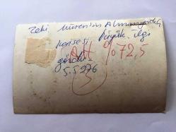 SANAT GÜNEŞİMİZ ZEKİ MÜREN'İN ORİJİNAL 2'Lİ FOTOĞRAF SETİ - 12 x 7 ve 8 x 7 cm EBADINDA - ZEKİ MÜREN'İN ALMANYA'DAKİ KONSERİNDEN 2 FARKLI KARE, 5 MAYIS 1976