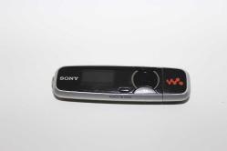 Sony marka 2 gb hafızalı mp3 çalar (pili tükenmiş durumda)