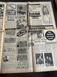 TERCÜMAN GAZETESİ İNCİ SPOR İLAVESİ - 3 MAYIS 1973-Necmi Tanyolaç-Tevfik Ünsi-Ergun Hiçyılmaz-İslam Çupi-Necati Bilgiç-Hayri Hiçler-Eyüp Karadayı-galatasaray-Fenerbahçe-lig şampiyonluğu-Türkiye kupası-Türkiye liginde şampiyon-Avrupa-riva-Toto ve loto Genel müdürlük-Ahmet Şahin-hasköy’ün derdi-Sakaryaspor-Çerkezköy esnaf Spor-Lüleburgaz Spor-Süleyman Ercan-Orhan kapçak-Bolu kız Öğretmen okulu-İstanbul kız Lisesi-Gaziantep sağlık koleji-Elazığ kız enstitüsü-Bursa Bursaspor-Uludağ’da Kulis- yabancı antrenör brian birch -Selver Şengün-Eyüp karadayı-seyircisi Almanya’da toplanacak-npr ya-gruplarda durum-Juventus