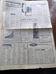 Ulus Gazetesi - 25 Haziran 1967 - Ekmek Ve Partizanlık Meselesi Yazan Cihad Baban Köşe Yazısı - Neredeeen Nereye Yazan Selahattin Hakkı Esatoğlu Köşe Yazısı - Dokunulmazlık Konusundaki Tartışmalar Devam Ediyor - Amerikan Dışişleri Johnson Ve Rus Dışişleri Bakanı Kosigin Bugün Yeniden Buluşacaklar - Amerikayı Protesto Mitingi Dün İstanbul'da Yapıldı İsteğimiz Bağımsız Mustafa Kemal Türkiyesidir - Cumhurbaşkanı Cevdet Sunay 27 Haziran'da Fransa'ya Gidiyor - İnönü Şehitleri İçin İsmet İnönü Bir Mesaj Gönderdi - İdil Biret Pragda Çok Başarılı Konser Verdi - Sovyet Savaş Gemileri Boğazlardan Geçmeye Devam Ediyor -  Adalet Partisi Halkı Değil Çıkar Zümresini Koruyor - Devlet Tiyatrosu Yazan Kamuran Evliyaoğlu Köşe Yazısı - 08 de Marko Paşa Her Gün Dert Dinliyor - Şile Açıklarında 16 Ton Kaçak Kahve Ele Geçirildi - Yılların Hayalini Hakikat Yapan Anadol - En Çok Gol Atan Ekip Bursaspor - Ve Bir Gol Kralı Osman Arpacıoğlu- Türkiye Kupası Göztepe Altay Finali