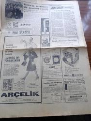 Son Havadis Gazetesi - 8 Ekim 1965 - Bugün Varmış Yarın Yokmuş Yazan Mümtaz Faik Fenik Köşe Yazısı - Milli Eğitim Bakanı Cihat Bilgehan'ı Yıpratmak Uğruna Solcular Mağdur Öğrencileri Alet Etmeye Kalktılar - Adalet Partisi Lideri Süleyman Demirel Konyalılara Hitap Etti CHP'nin Toprak Reformu Hayaldir Dedi - Egeliler Bugün Adalet Partisi Mitingine Hazır - Yüksek Menderes Aydın'da Kadınlar Mitinginde Bir Konuşma Yaptı - Radyo Seçim Gecesi Sabaha Kadar Çalışacak - Yeni Türkiye Partisi Genel Başkanı Ekrem Alican Aşırı Sol Ve Sağ Diktaya Sürüklenmekten Kurtulmalıyız - Tarafsızlar Yazan Orhan Seyfi Orhon Köşe Yazısı - Hitler'in Yardımcısı Bormann Bir Ormanda Yaşıyor - Batu'nun Maceraları Yazan ve Çizen Yurdagün Göker - Endülüs'te İslam Cengaver peri Yazan Zuhuri Danışman - Nonoş Karikatür - Elektronik İnek - Semih Sergen Efes Otelinde Muhabirimiz Hüsnü Menge İle Görüşürken Fotoğraf - Çocuklar Ve Büyükler Oraloğlu Tiyatrosunun İlk Oyunu - Çeklere Karşı Ali Sami Yen Stadında Oynayacağız